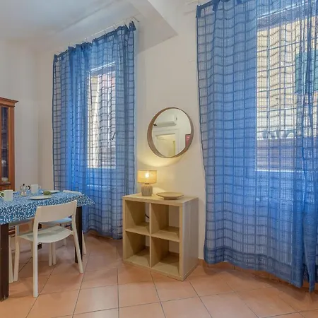 Guesthost - Piazza Aldrovandi Quiet Lovely Boloňa