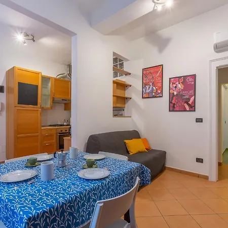 Guesthost - Piazza Aldrovandi Quiet Lovely * Bolonha