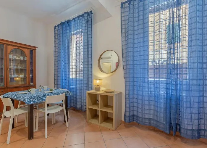 Guesthost - Piazza Aldrovandi Quiet Lovely بولونيا