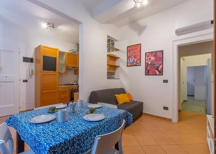 Guesthost - Piazza Aldrovandi Quiet Lovely * بولونيا