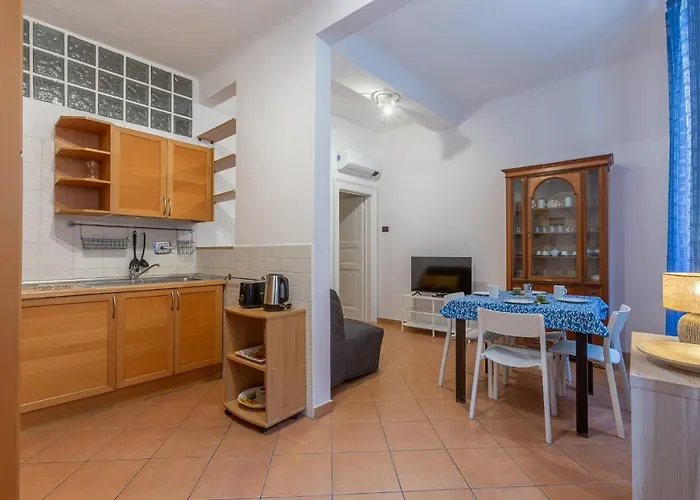 Апартаменты Guesthost - Piazza Aldrovandi Quiet Lovely