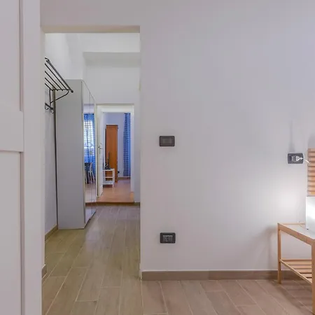 Guesthost - Piazza Aldrovandi Quiet Lovely * Болонья